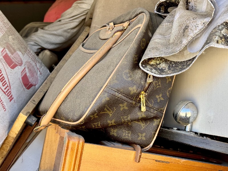 JM Auction Online bid